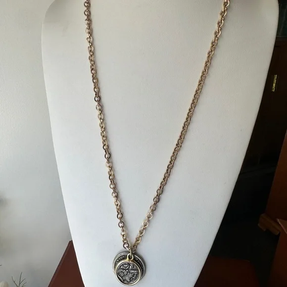 Vintage 1980s Gold Plated Statement Chain Necklace with Coin Pendant - Picture 3 of 11